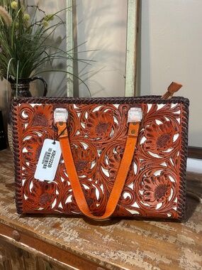Genuine Tooled Leather Purse